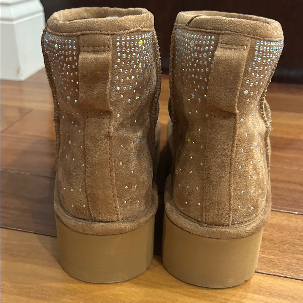 Brand New Women's Tan Suede bling Platform Boots - Picture 5 of 7